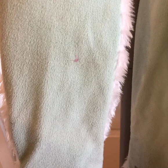 Justice Unicorn Light Up 3-in-1 Hat Scarf Mittens Multicolor Light Blinking - Picture 14 of 16